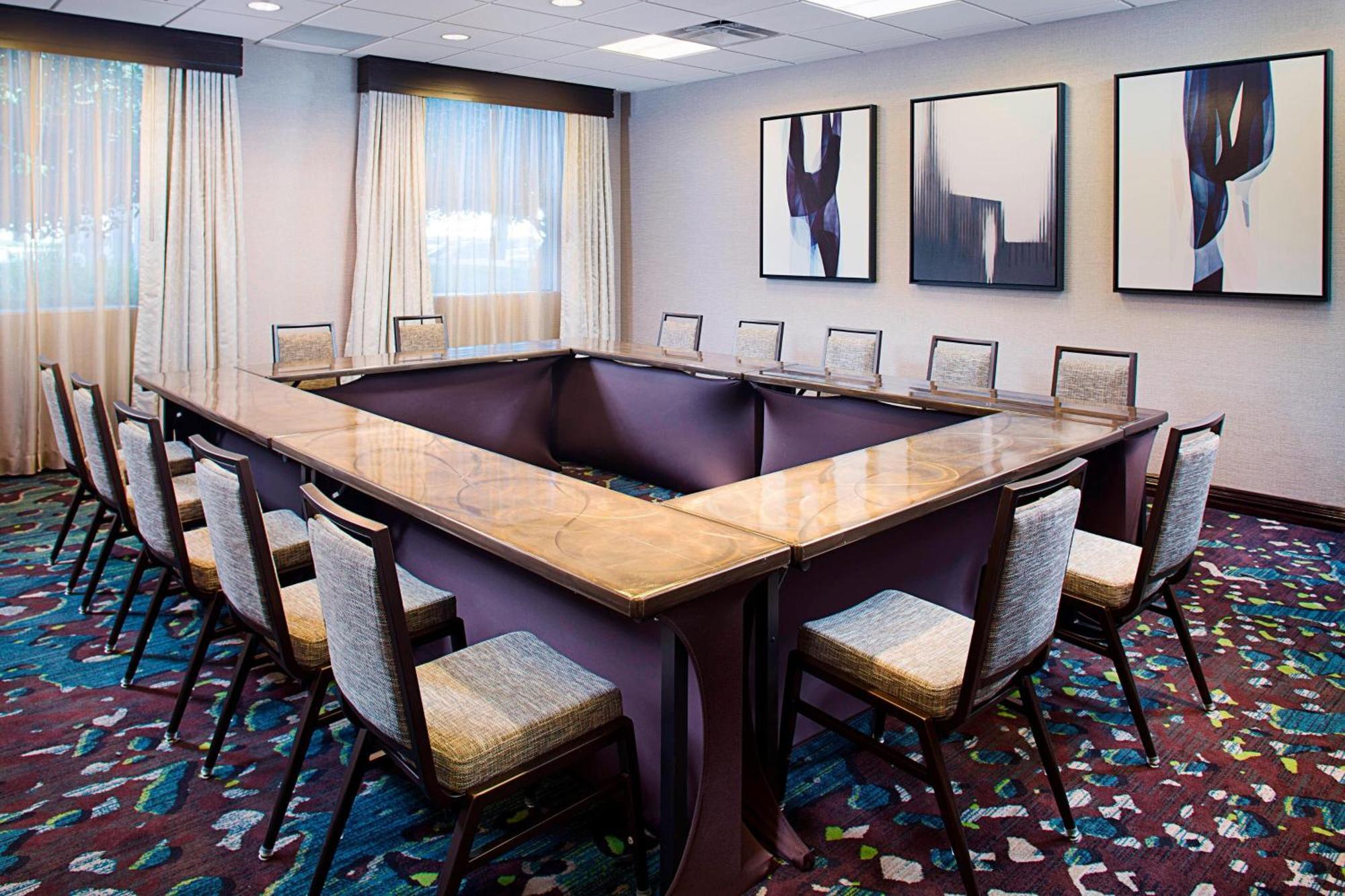 Dallas Marriott Suites Medical/Market Center Dış mekan fotoğraf