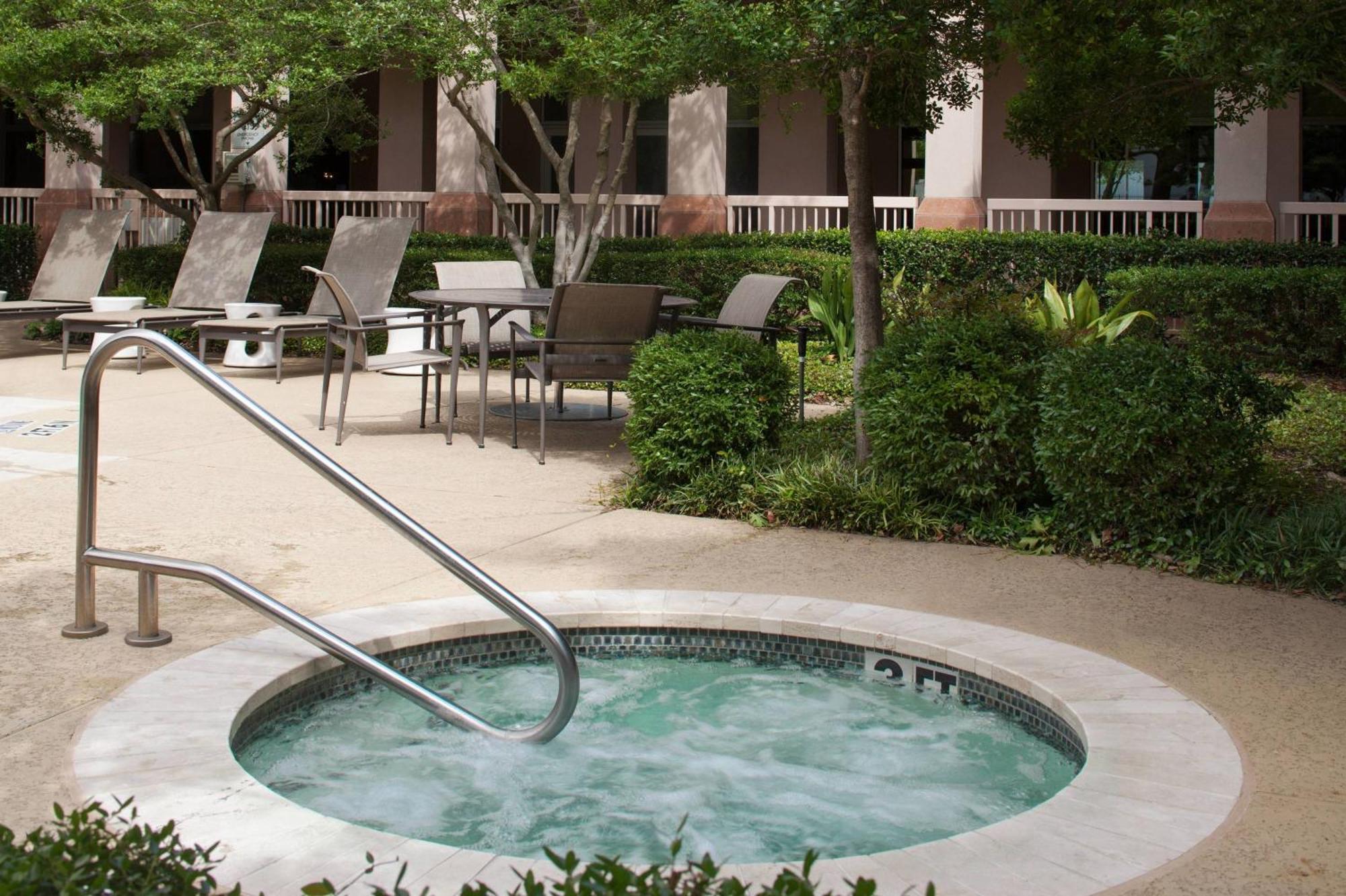 Dallas Marriott Suites Medical/Market Center Dış mekan fotoğraf