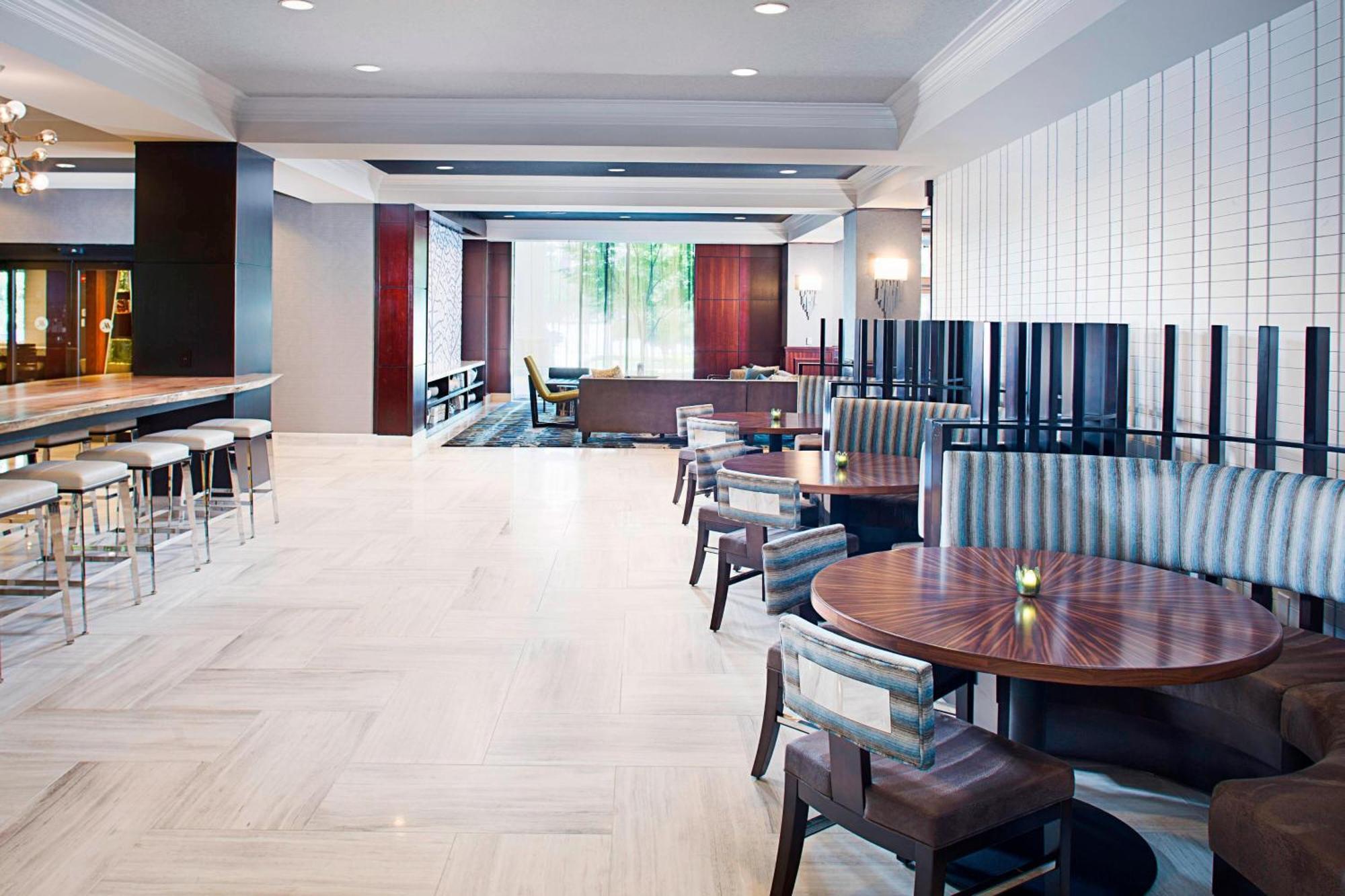 Dallas Marriott Suites Medical/Market Center Dış mekan fotoğraf