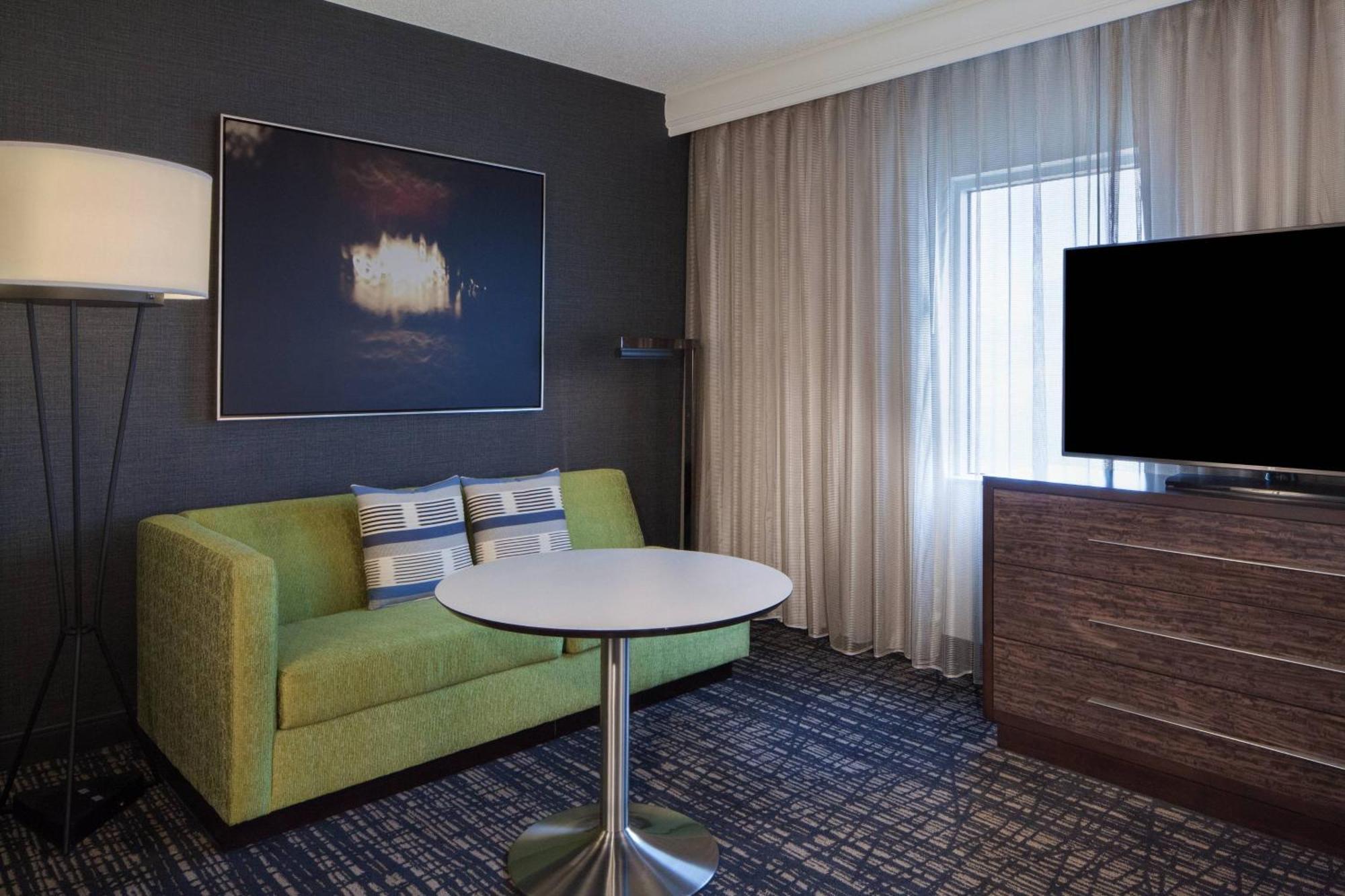 Dallas Marriott Suites Medical/Market Center Dış mekan fotoğraf