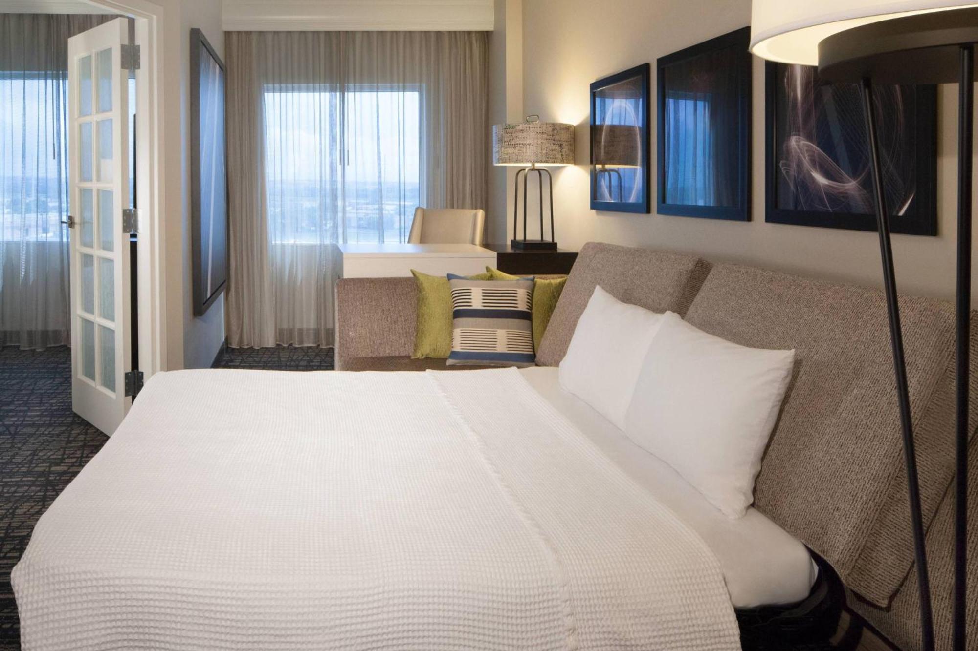 Dallas Marriott Suites Medical/Market Center Dış mekan fotoğraf